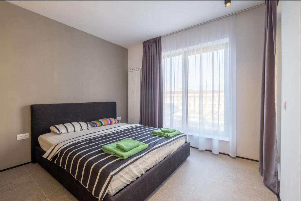City Apartments - Mall Of Sofia & Metro Station Kültér fotó